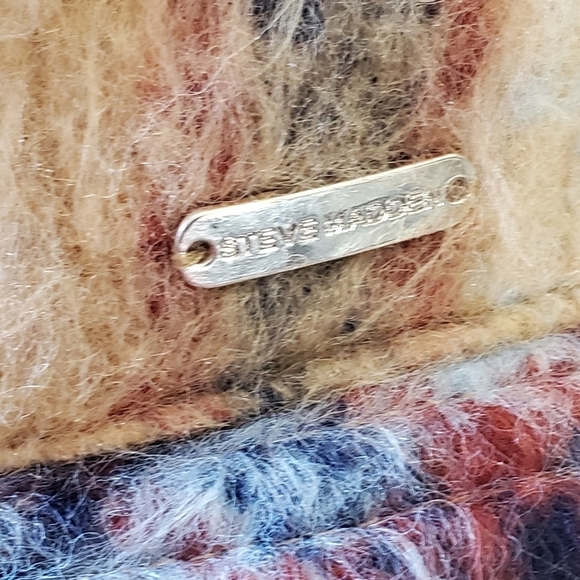 Steve Madden Wool Blend Bucket Hat One Size Plaid Cotton Lined Fuzzy - Picture 9 of 13